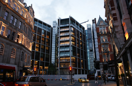 Новый ценовой рекорд на недвижимость поставлен в столице Великобритании
