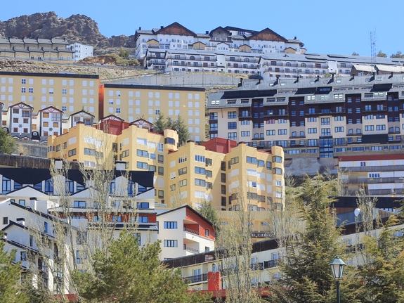 Инвестиции иностранцев в недвижимость Греции за год выросли